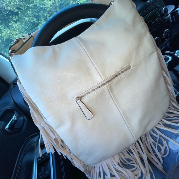 Moda Luxe Shoulder Bag - Picture 7 of 7